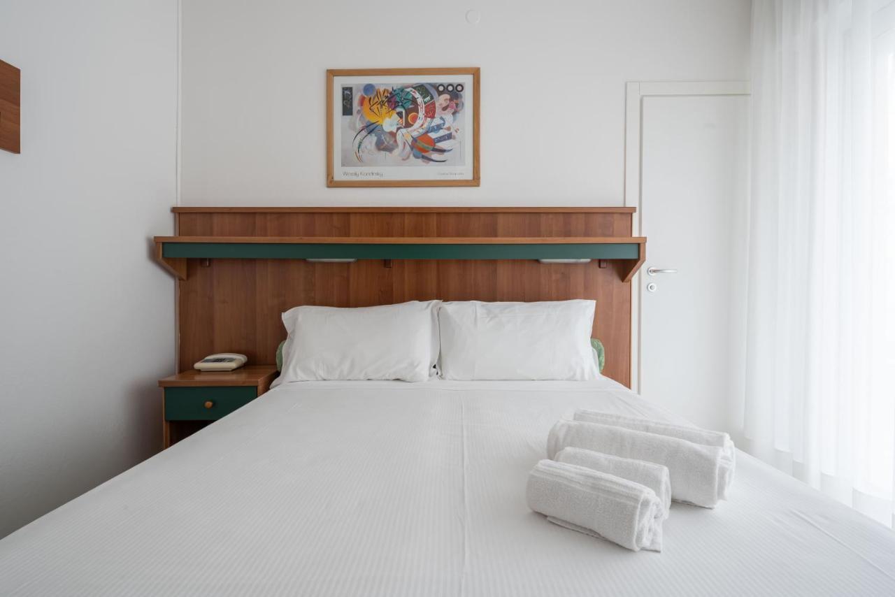 Hotel Boston 3 Stelle Superior Frontemare Lido di Jesolo Luaran gambar