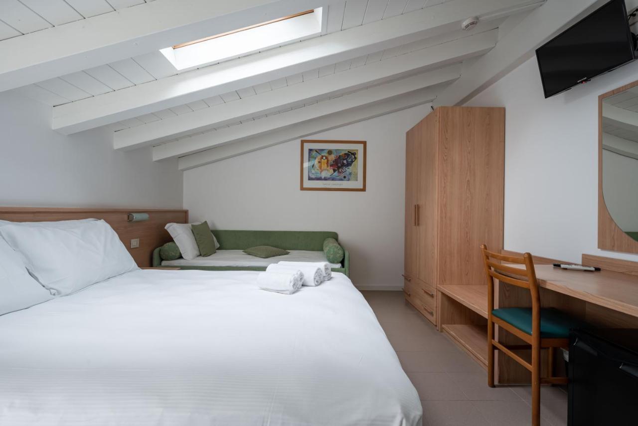 Hotel Boston 3 Stelle Superior Frontemare Lido di Jesolo Luaran gambar