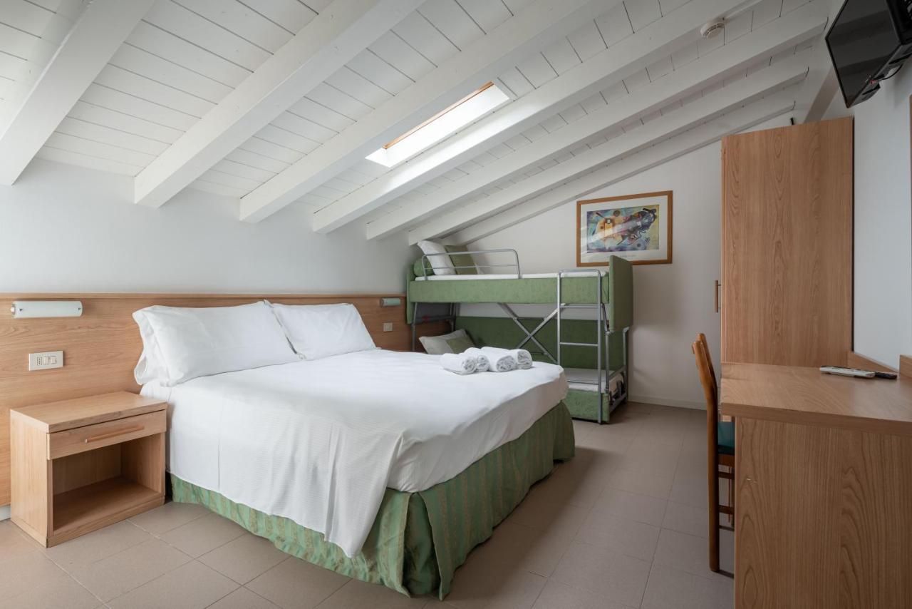 Hotel Boston 3 Stelle Superior Frontemare Lido di Jesolo Luaran gambar